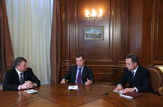 Dmitry Medvedev meets with Anatoly Serdyukov, Vitaly Mutko