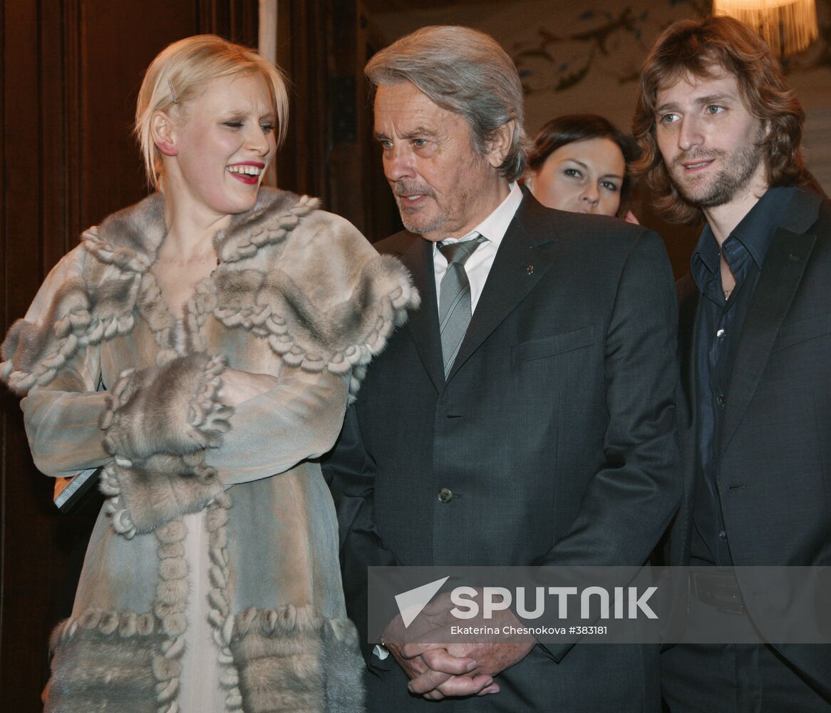Alain Delon, Anna Shcherbinina and Vladimir Koshevoy