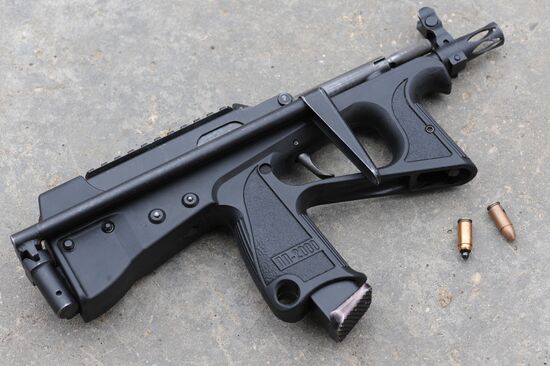 PP-2000 submachine gun