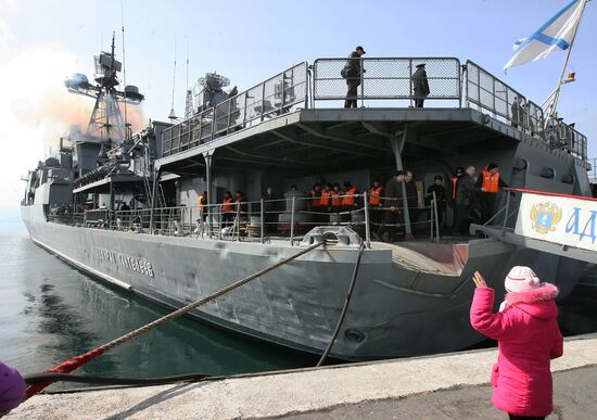 Send-off for Pacific Fleet ships in Vladivostok