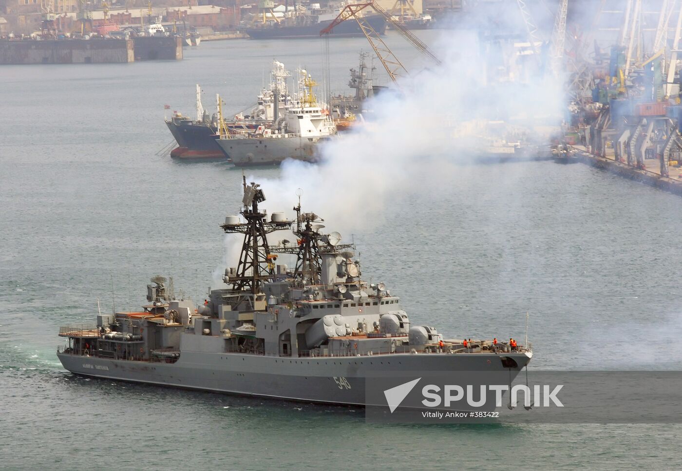 Send-off for Pacific Fleet ships in Vladivostok