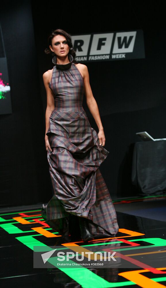 Russian Fashion Week. Maria Kravtsova fashion show