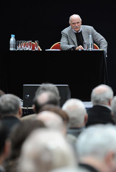 Union of Russian Film Makers convenes for extraordinary congress