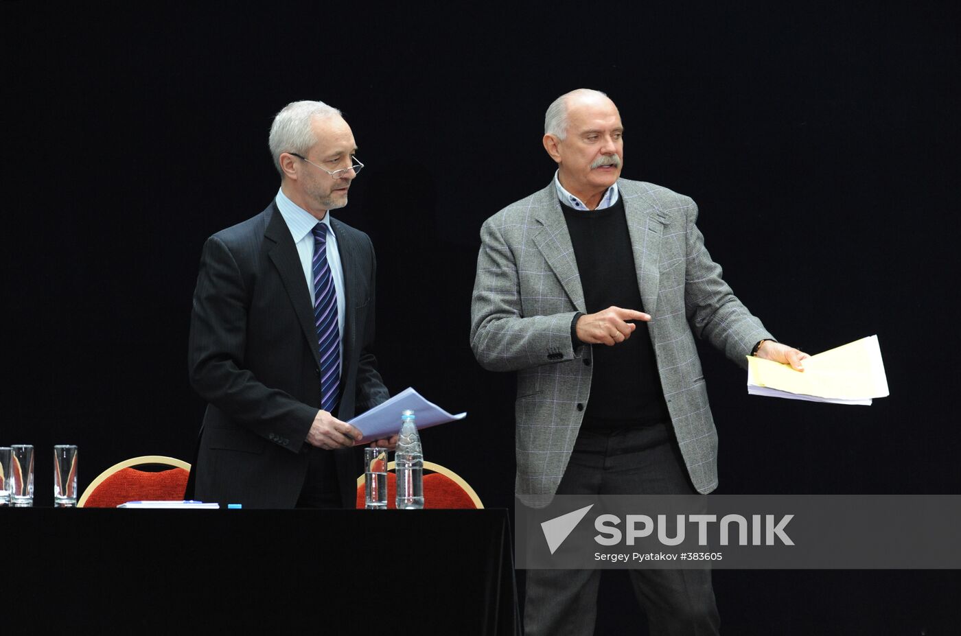 Union of Russian Film Makers convenes for extraordinary congress