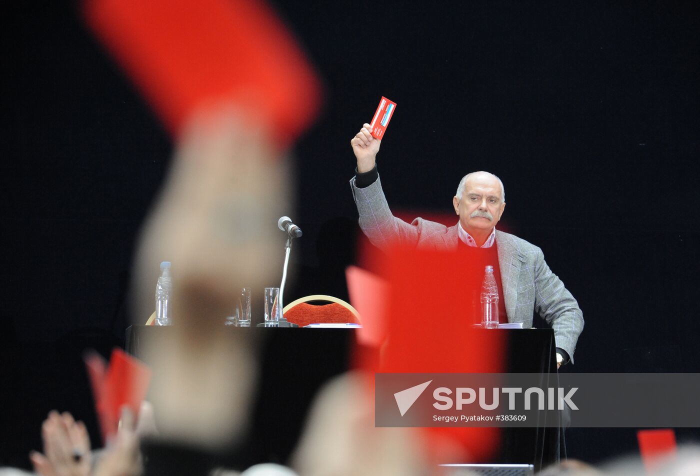 Union of Russian Film Makers convenes for extraordinary congress