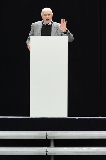 Union of Russian Film Makers convenes for extraordinary congress