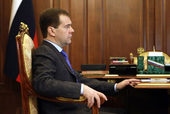 Russian president conducts meetings on April 30, 2009