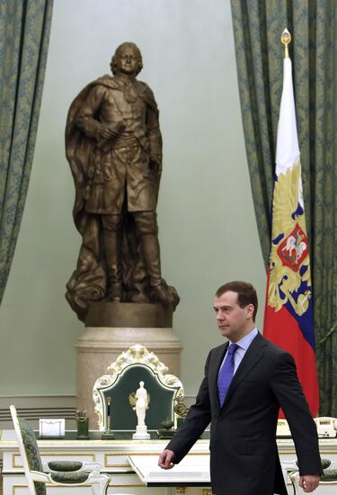 Dmitry Medvedev and Mohammed bin Rashid Al Maktoum