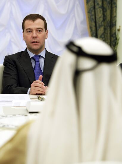 Dmitry Medvedev and Mohammed bin Rashid Al Maktoum