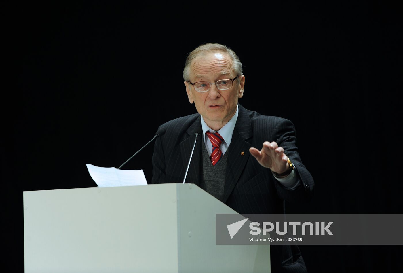 Extraordinary congress of the Union of Russian Film-Makers