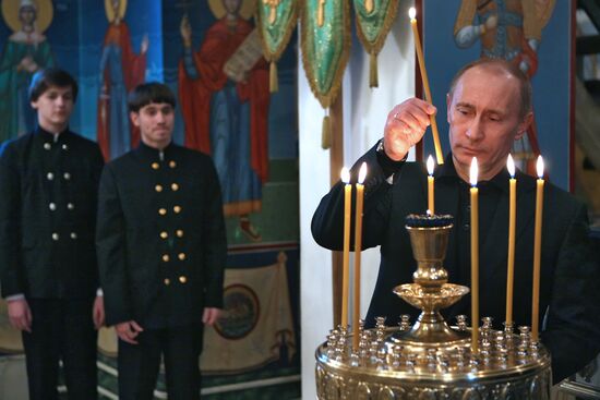 Vladimir Putin visits Volga Federal District