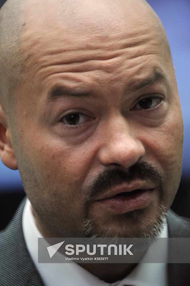 Extraordinary congress of Union of Russian Film Makers. Day 2