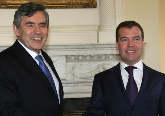 Dmitry Medvedev meeting with Gordon Brown