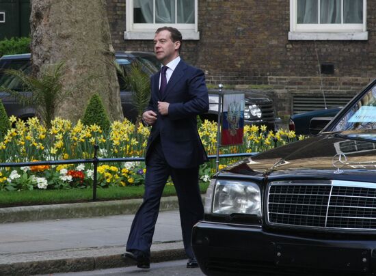 Dmitry Medvedev meeting with Gordon Brown