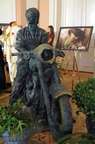 Statue of Victor Tsoi