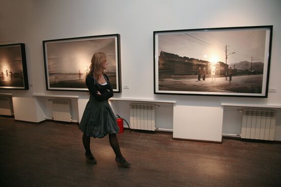 "Christian Dior – 60 years of History in Photos" exhibition