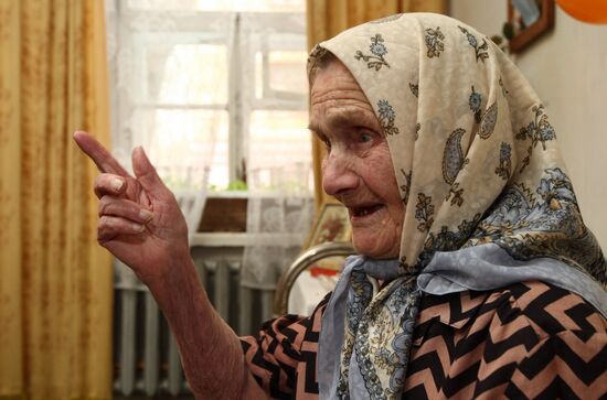 !00-year-old Tomsk resident Darya Karatun