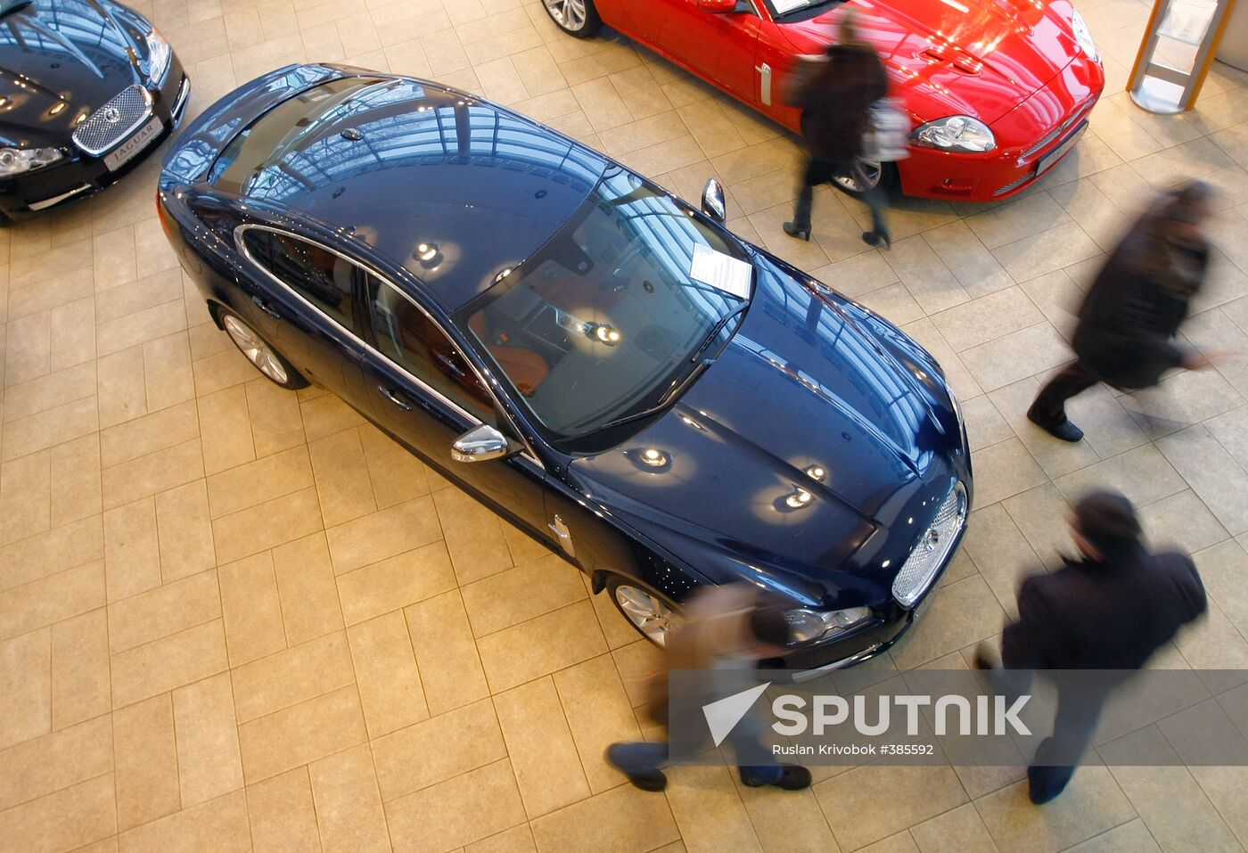 Car saloon's work