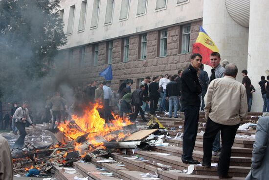 Act of protest by Moldavian opposition
