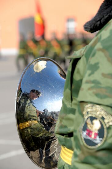 Soldiers training for Victory Day parade