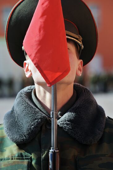 Soldiers training for Victory Day parade