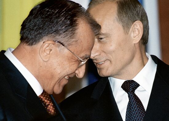 Vladimir Putin and Ion Iliescu