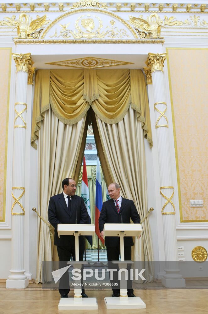 Prime Minister Vladimir Putin meets with Nouri al-Maliki