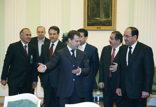 Russian president meets with Iraqi prime minister