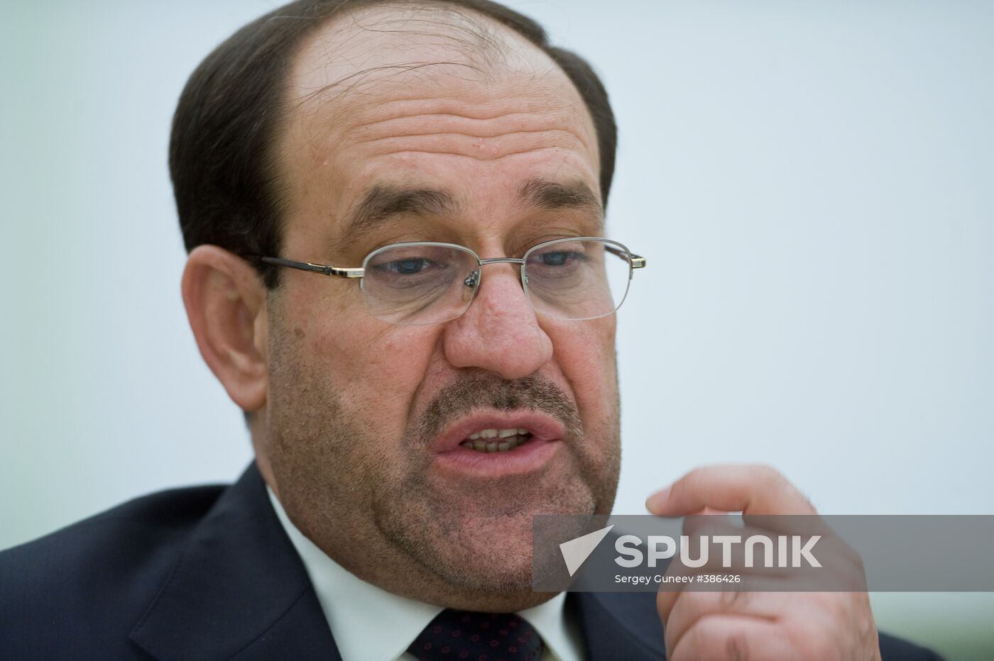 Russian president meets with Iraqi prime minister