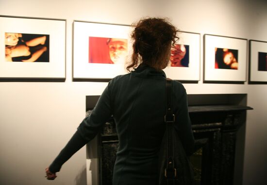 David Lynch's 'The Air is on Fire' exhibition opens in Moscow