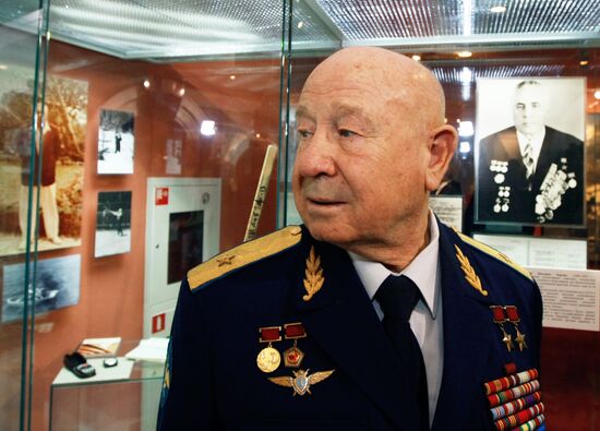 Renovated Russian Space Museum reopens on Star Alley