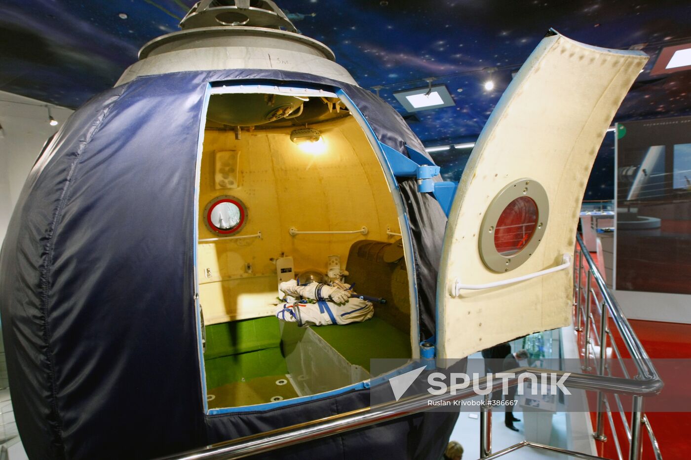 Renovated Russian Space Museum reopens on Star Alley