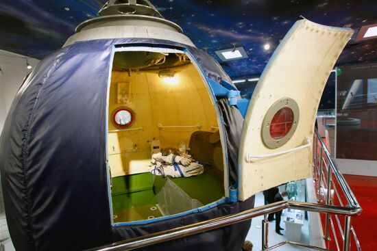 Renovated Russian Space Museum reopens on Star Alley