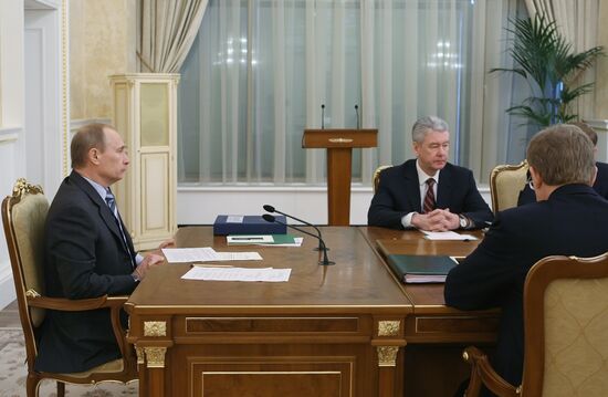 Vladimir Putin chairing meeting of the Government's Presidium