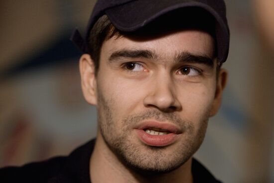 Actor Pyotr Fyodorov at a news conference in Moscow