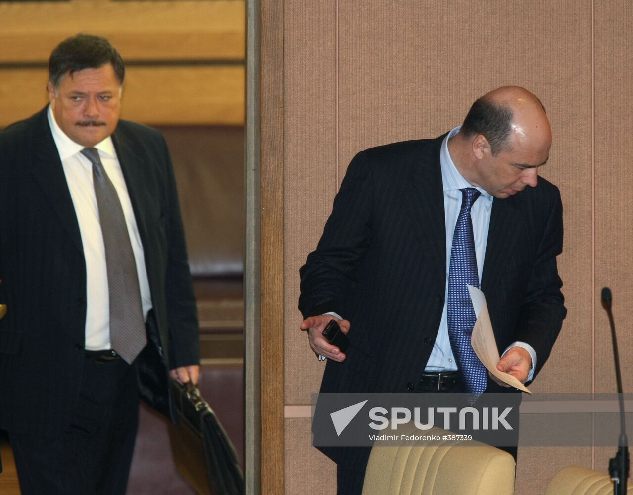 Sergei Kalashnikov, Anton Siluyanov