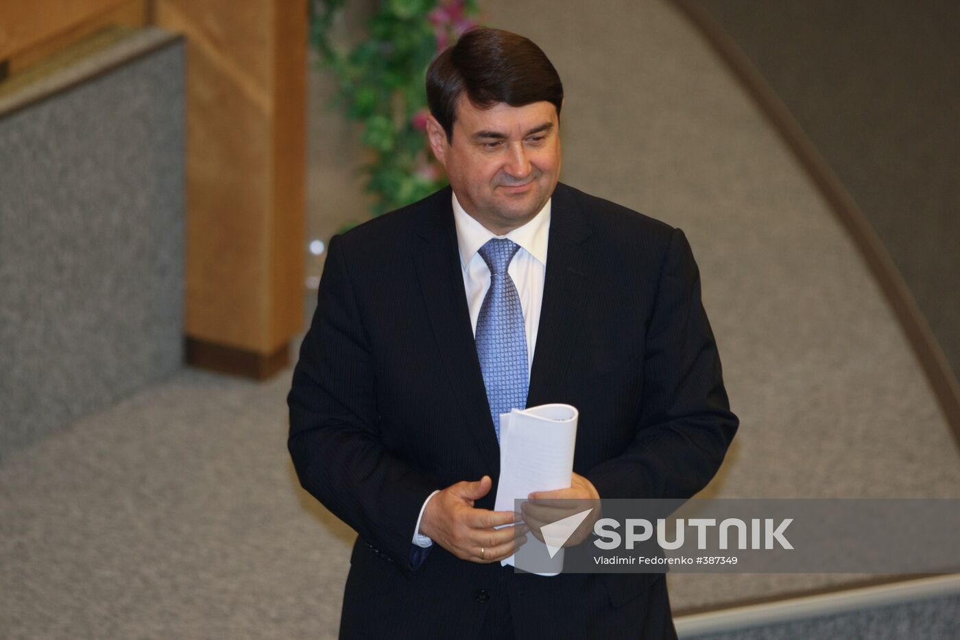 Igor Levitin attends Government Hour in Russian State Duma