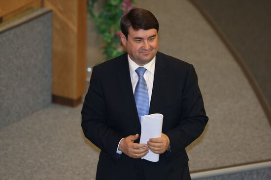 Igor Levitin attends Government Hour in Russian State Duma