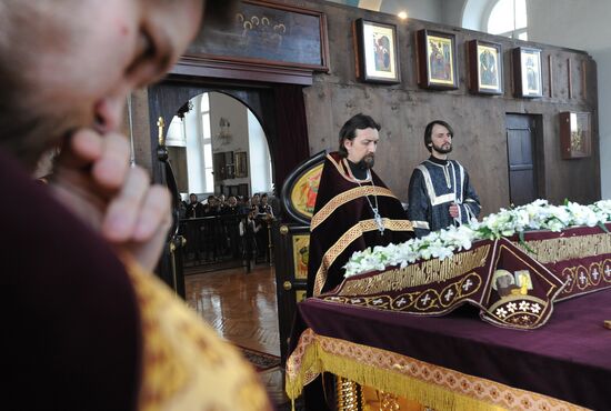 Good Friday service