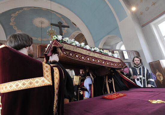 Good Friday service