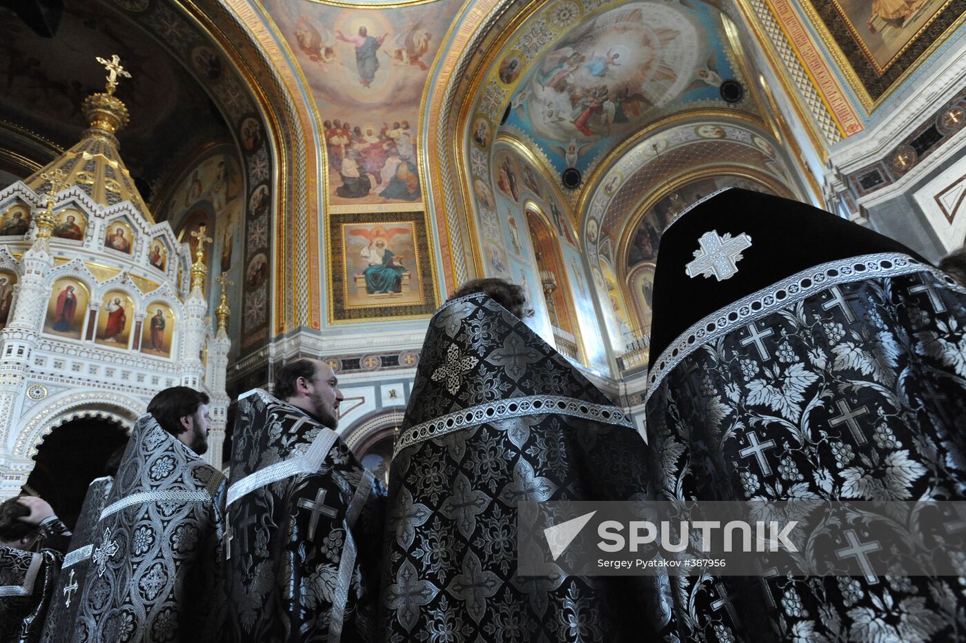 Epitaphios deposition ceremony in Christ the Savior Cathedral