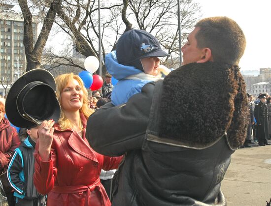 Russian warships return home from shores of Somali