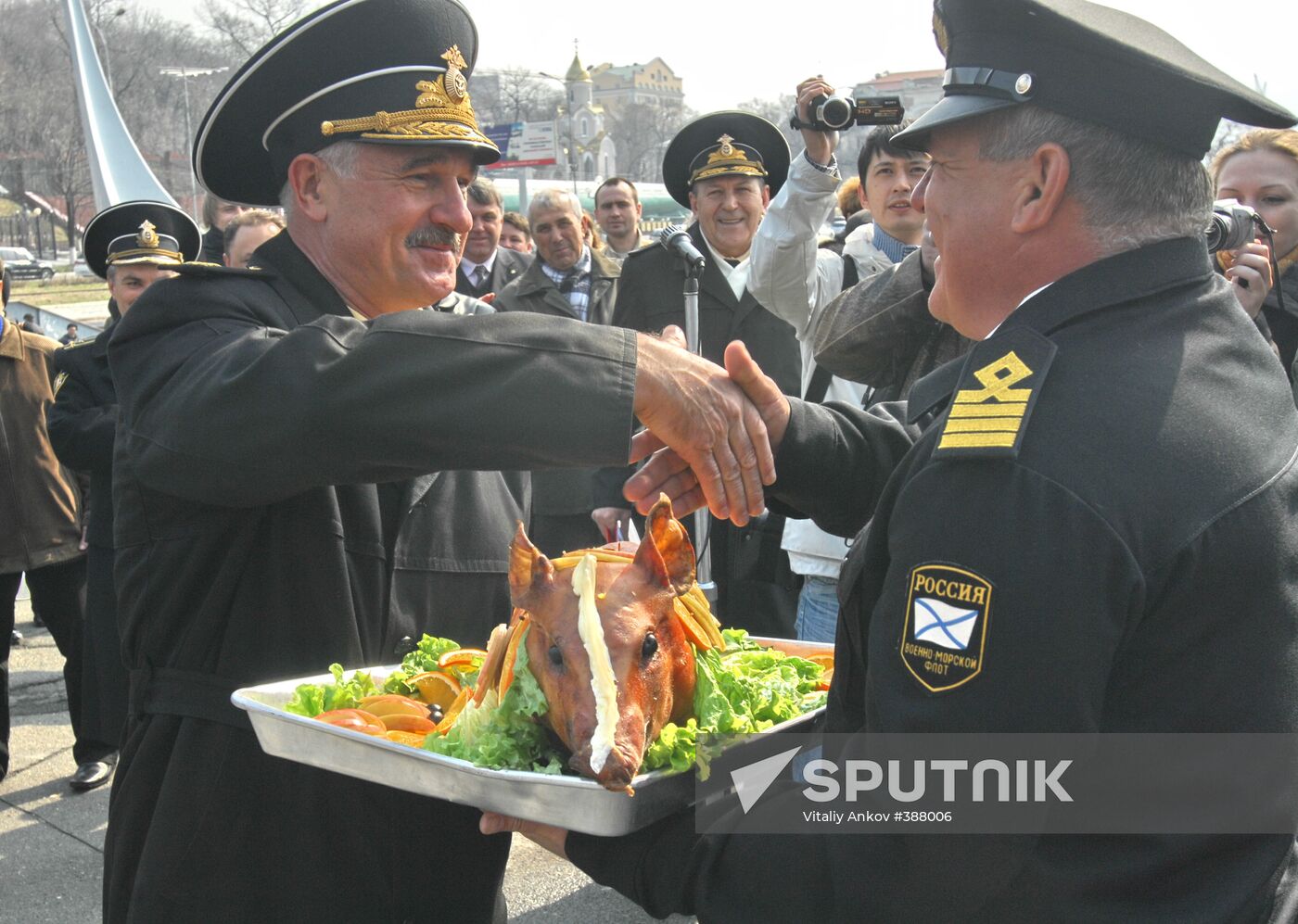 Russian warships return home from shores of Somali