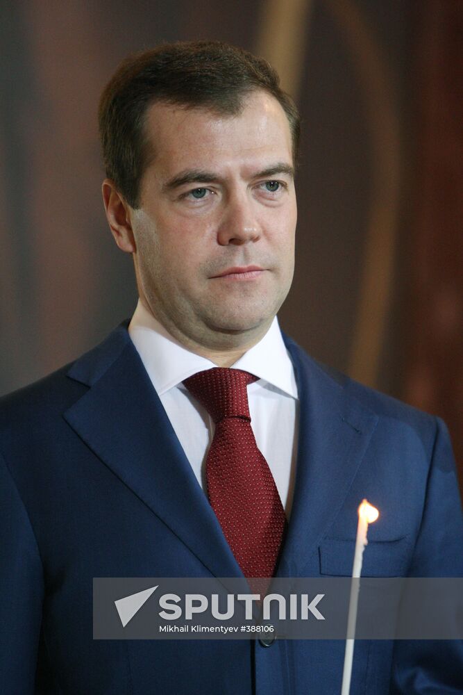 Russian President attends Easter service in Moscow