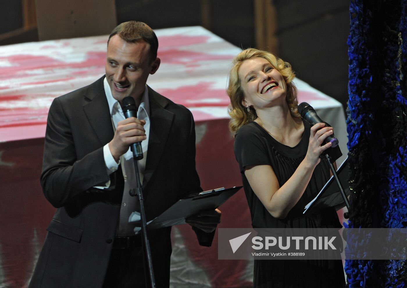 Viktoria Tolstoganova and Anatoly Bely