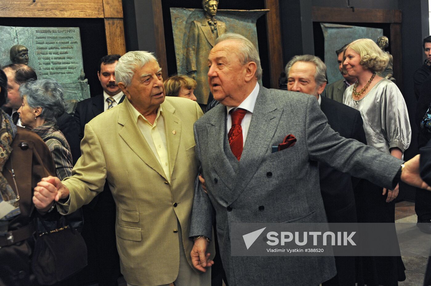 Zurab Tsereteli and Yury Lyubimov