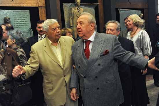 Zurab Tsereteli and Yury Lyubimov