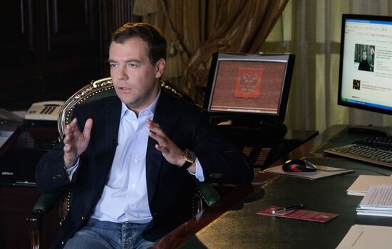 Dmitry Medvedev recording video address