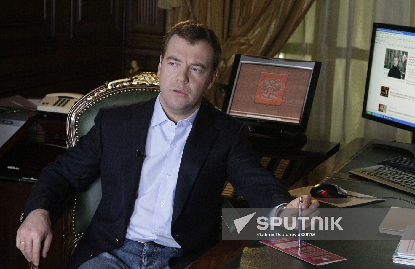 Dmitry Medvedev recording video address