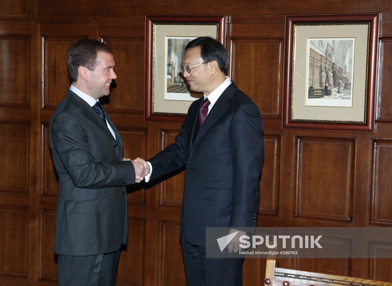 Dmitry Medvedev meetings April 27, 2009